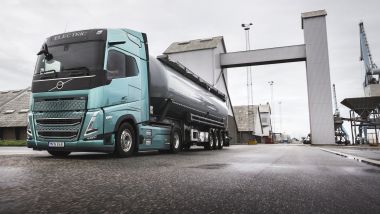 Volvo FH Aero Electric 2026: 700 km di autonomia