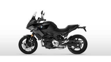 BMW, in promozione F 900 R, F 900 XR, F 900 GS e F 800 GS. In foto, la F 900 XR