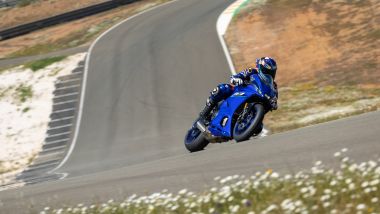 Yamaha R7 2026, in pista si conferma affilata e divertente