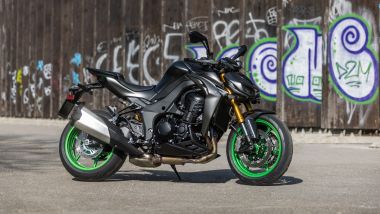 Comparativa ''supermedie'' 2026, la Z1100 SE