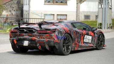 Lamborghini Revuelto SV