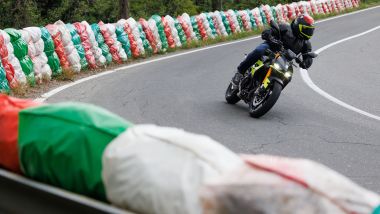 Fantic Stealth 500: in azione sul passo dello Spino