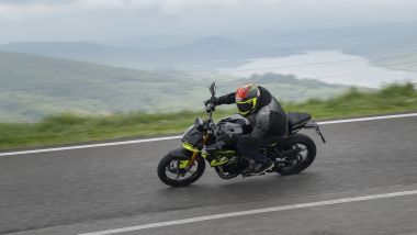 Fantic Stealth 500: la posizione in sella &egrave; un mix tra sportivit&agrave; e comfort