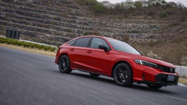 Honda Civic e:HEV RS, 3/4 anteriore