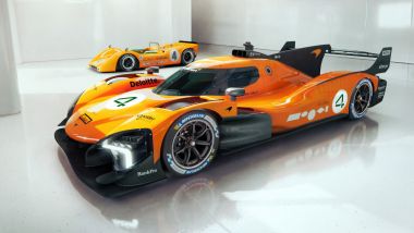 McLaren MCL‑HY posa con la leggendaria M6A