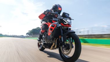 Aprilia Tuono 457
