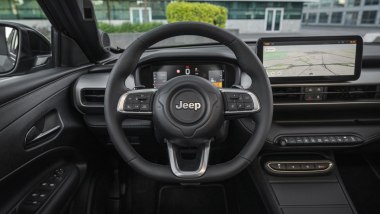Nuova Jeep Avenger restyling