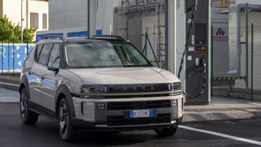 Hyundai Nexo, rifornimento di idrogeno