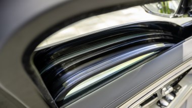 Mercedes-Benz Classe S GUARD, il vetro blindato