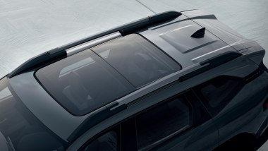 Dacia Bigster, il tetto panoramico apribile