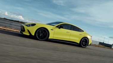 Mercedes-AMG GT Coup&eacute;4