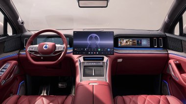 Denza N9