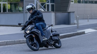 Kymco Micare 125, in piega &egrave; stabile