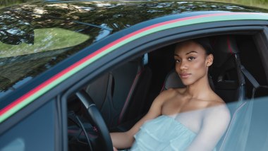 Larissa Iapichino a bordo della Lamborghini Temerario