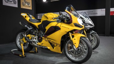 Ducati Collezione 100: Panigale V2 S 100