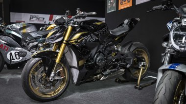 Ducati Collezione 100: Streetfighter V4 S 100