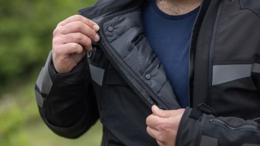 LS2 X-Master, la giacca è dotata di un piumino per le temperature più rigide