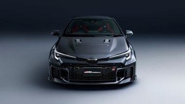 GRMN Corolla, frontale