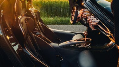 De Tomaso P72, interni