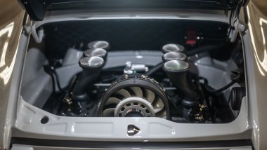 Theon Design restomod Porsche 964, il motore da 421 CV