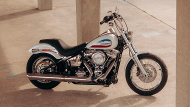 Harley-Davidson Super Glide 