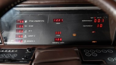 Aston Martin Lagonda, la strumentazione digitale