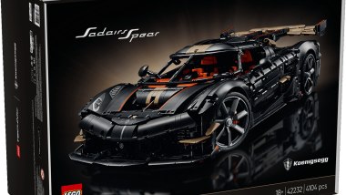 LEGO Technic Koenigsegg Sadair's Spear, la confezione
