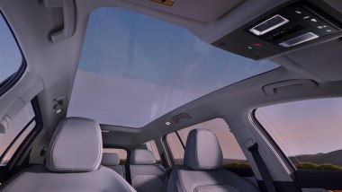 Skoda Peaq, tetto panoramico in vetro