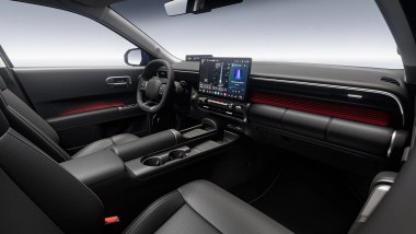 Hyundai Avante, interni