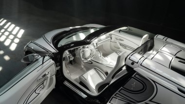Bugatti W16 Mistral Blanc &Eacute;ternel, interni