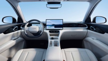 Geely E2, interni