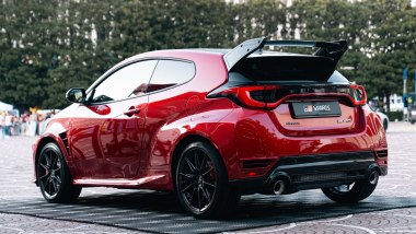 Toyota GR Yaris 2026, 2/4 posteriore