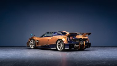 Pagani Huayra 70 Derecho