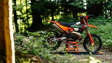 KTM EXC 6DAYS 2027