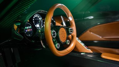 Zenvo Aurora Tur, il volante