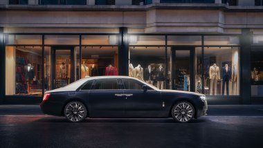 Rolls-Royce Ghost Savile Row, la vista laterale