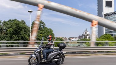 QJ Motor SQ350: le prestazioni brillanti del motore lo rendono adatto anche a tangenziali e autostrade