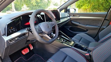 Volkswagen Golf GTI Edition 50, interni