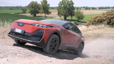 Il test offroad della Subaru Uncharted