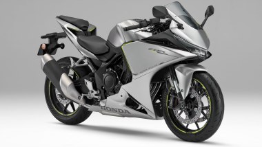 Honda CBR400R Four E-Clutch