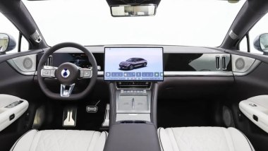 BYD Denza Z9S interni
