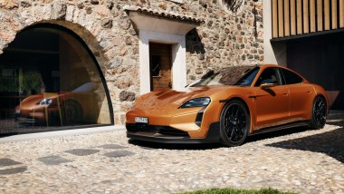 Porsche Taycan Turbo GT Sonderwunsch, la tinta della carrozzeria