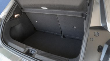 Nissan Micra, bagagliaio