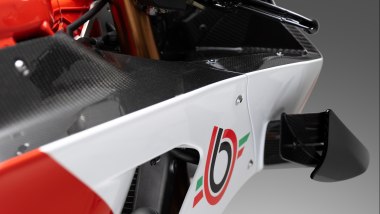 Bimota KB998 Rimini, ali mobli del frontale