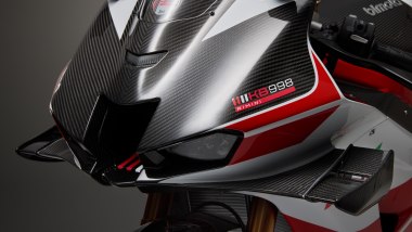 Bimota KB998 Rimini, il frontale con aerodinamica attiva