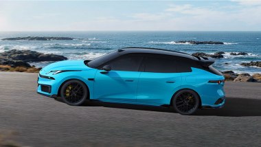 Lynk &amp; Co 07 GT