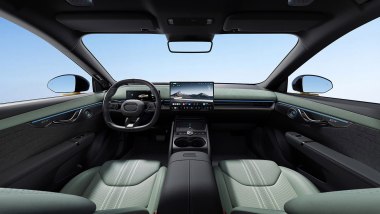 Lynk &amp; Co 07 GT, interni