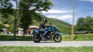 Triumph Tiger Sport 660 2026, la posizione di guida &egrave; piuttosto rilassante sulle lunghe percorrenze