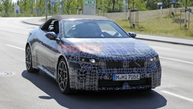 BMW i4 Cabrio foto spia