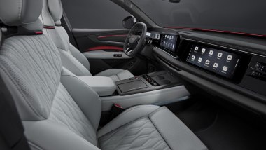 Audi Q9, interni